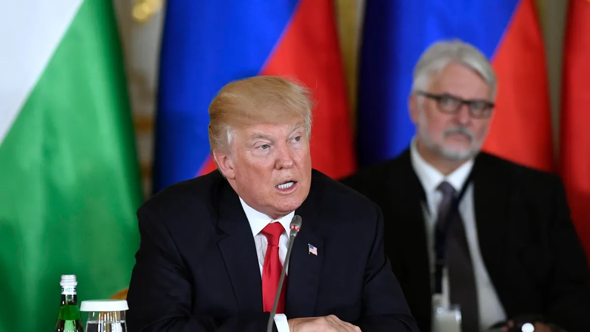 Trump en Varsovia